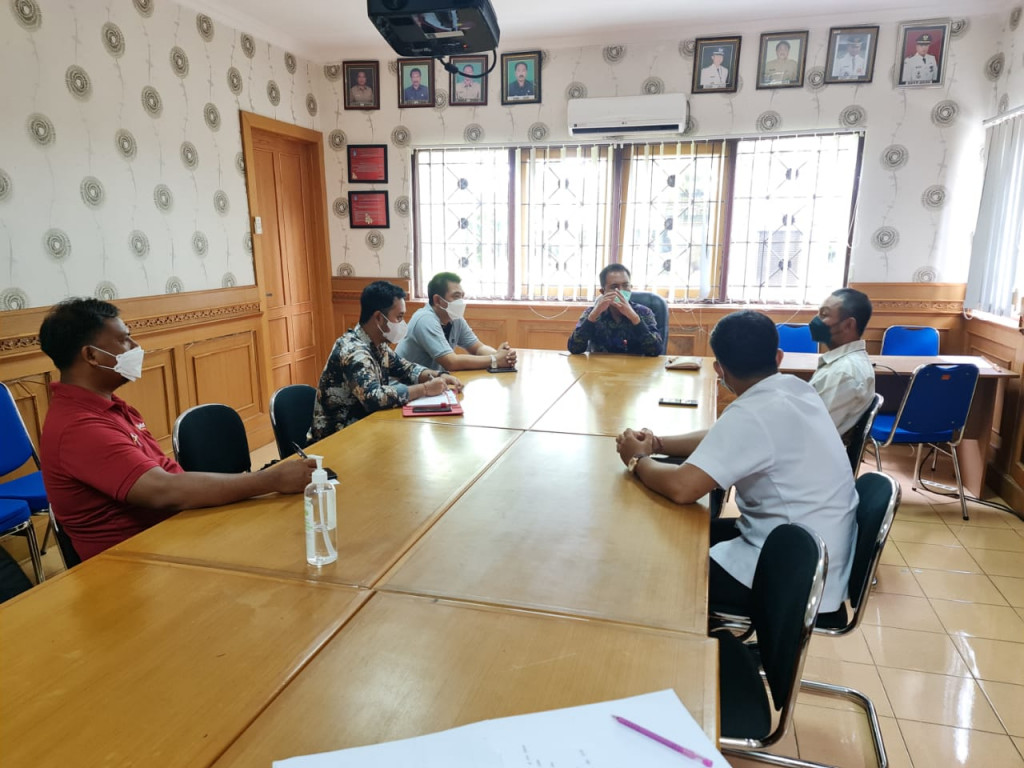 Camat Kuta Selatan bersama Karang Taruna Kecamatan Kuta Selatan lakukan kerja sama dan kolaborasi dengan GWK dalam rangka pelestarian seni dan budaya berupa lomba miniatur ogoh ogoh